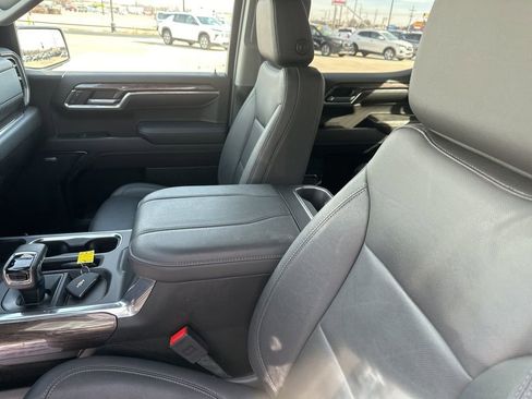 Used 2024 Chevrolet Silverado 1500 LTZ w/ Z71 Off-Road Package AWD/4WD image 2