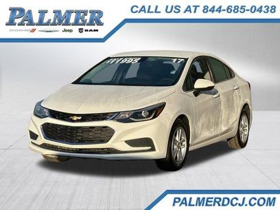Used 2017 Chevrolet Cruze LT w/ Convenience Package