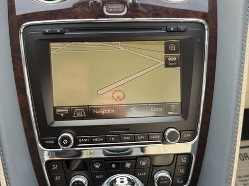 Used 2014 Bentley Continental GT image 12