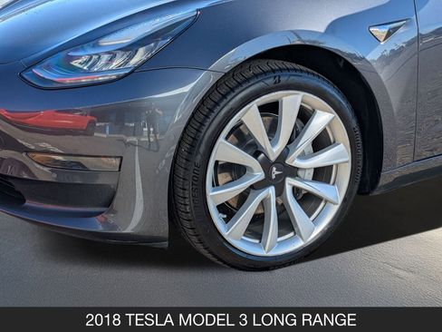 Used 2018 Tesla Model 3 Long Range image 11