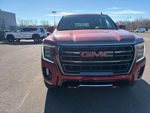 Used 2022 GMC Yukon AT4 image 5