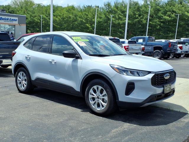 Certified 2025 Ford Escape Active AWD/4WD image 1