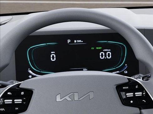 New 2026 Kia Niro LX image 21