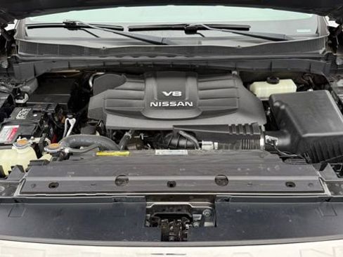 Used 2019 Nissan Titan Platinum Reserve w/ Platinum Utility Package image 28