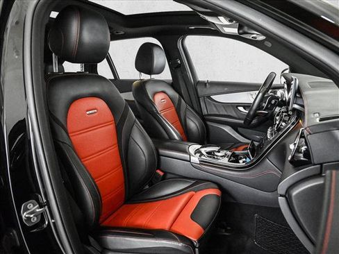 Used 2019 Mercedes-Benz GLC 63 AMG 4MATIC image 21