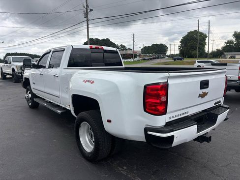 Used 2017 Chevrolet Silverado 3500 High Country w/ Duramax Plus Package AWD/4WD image 8