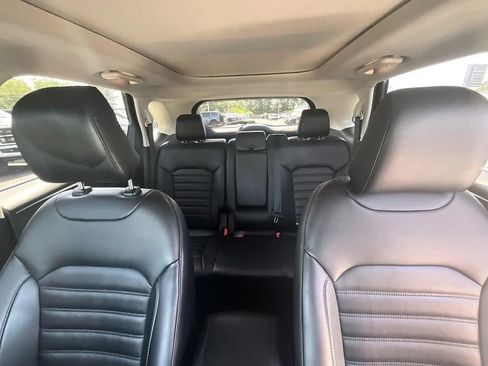 Used 2024 Ford Edge SEL w/ Convenience Package AWD/4WD image 35
