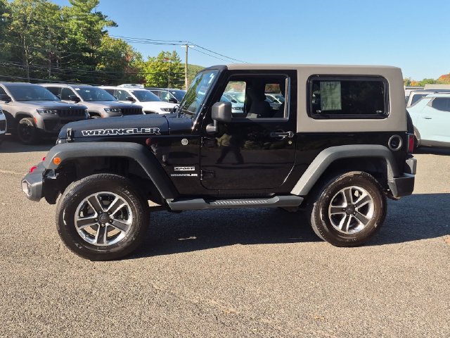 Used 2013 Jeep Wrangler Sport AWD/4WD image 9