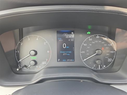 Used 2023 Toyota Corolla SE w/ SE Package image 12