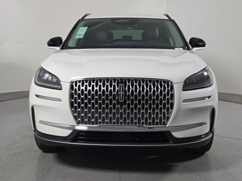 New 2026 Lincoln Corsair Premiere w/ Rear Removable Package Tray image 10