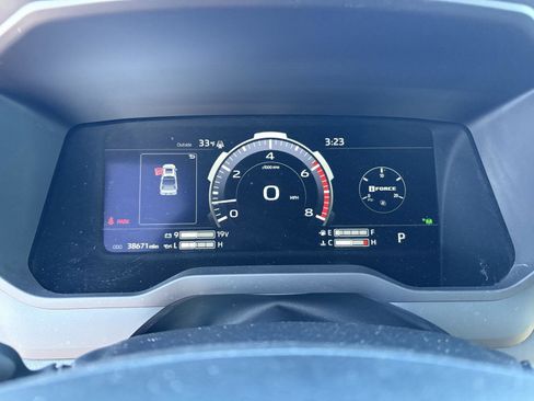 Used 2023 Toyota Tundra Platinum w/ Advanced Package image 12