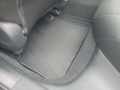 Used 2025 Honda Civic Sport image 15