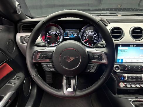 Used 2017 Ford Mustang Premium image 34