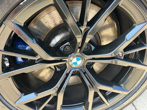 Used 2023 BMW M550i xDrive AWD/4WD image 34
