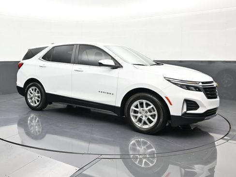 Used 2024 Chevrolet Equinox LT FWD image 7
