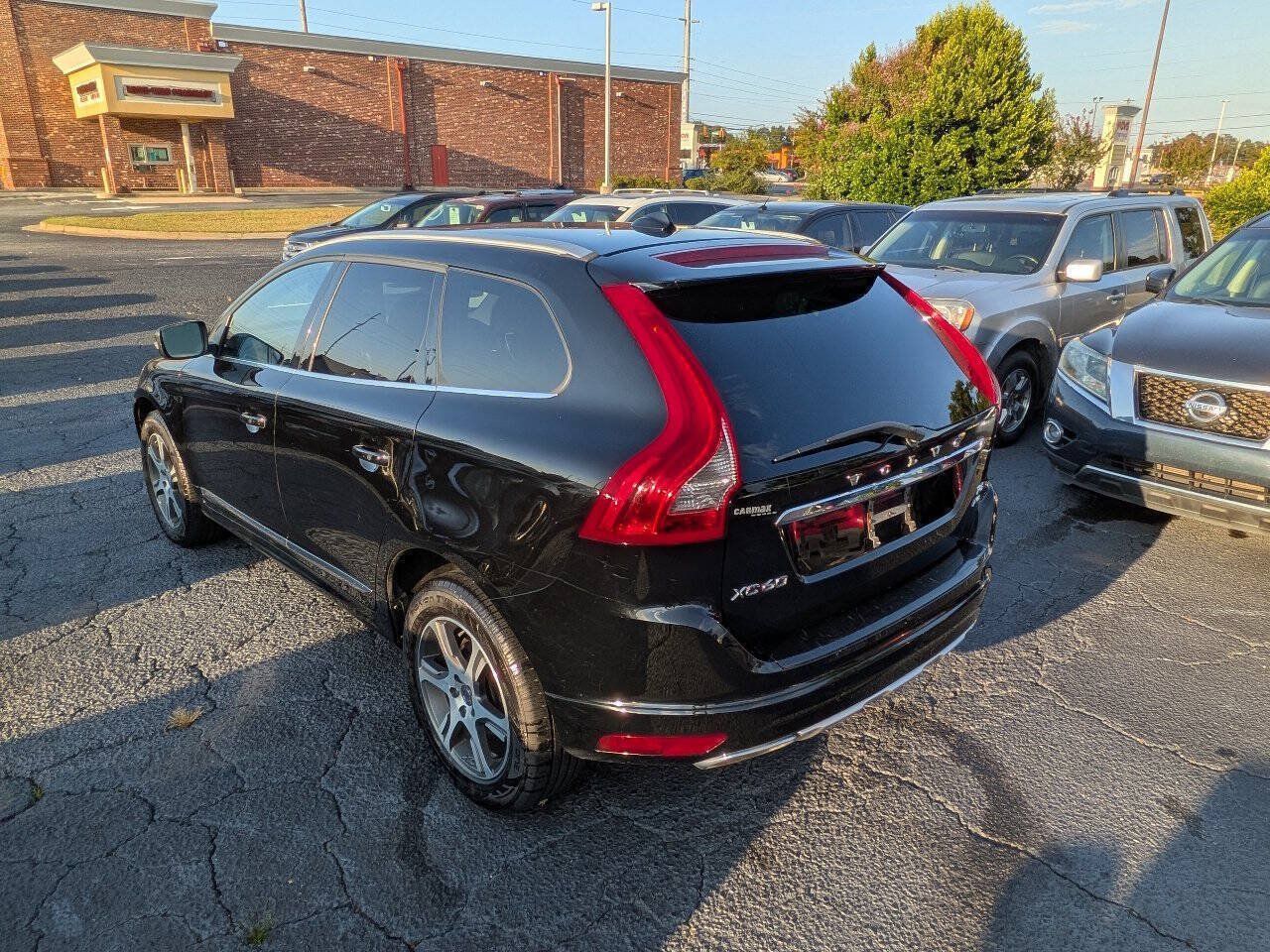 Used 2014 Volvo XC60 T6 AWD/4WD image 21