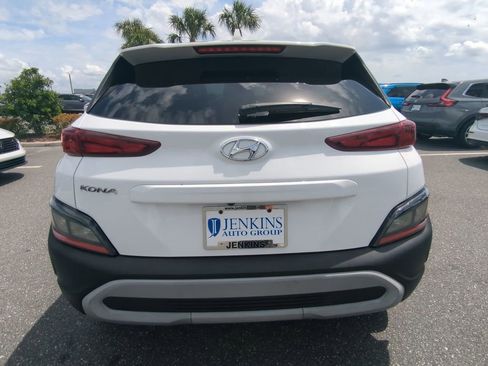 Used 2022 Hyundai Kona SEL image 5