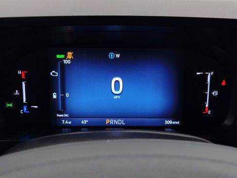 New 2025 Ford Maverick XL w/ Equipment Group 101A AWD/4WD image 35