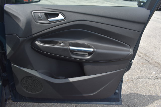 Used 2019 Ford Escape Titanium AWD/4WD image 47