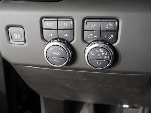 Used 2025 GMC Sierra 1500 Denali Ultimate AWD/4WD image 39