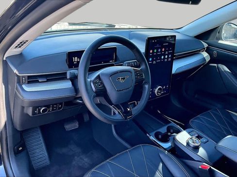Used 2023 Ford Mustang Mach-E Select RWD image 17