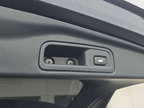 Used 2022 Honda Pilot Special Edition image 17