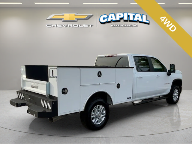 Used 2025 Chevrolet Silverado 3500 LT w/ Safety Package AWD/4WD image 7