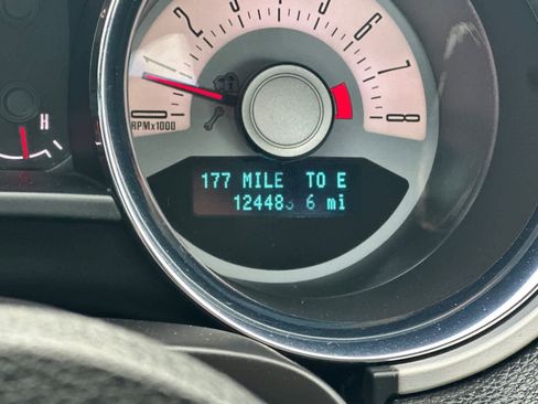 Used 2012 Ford Mustang Premium image 22