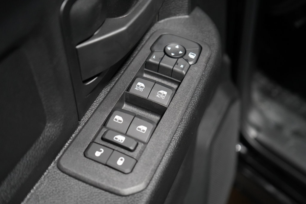 New 2027 RAM 3500 Tradesman AWD/4WD image 18
