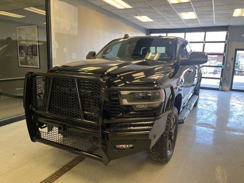 Used 2019 RAM 2500 Laramie image 1