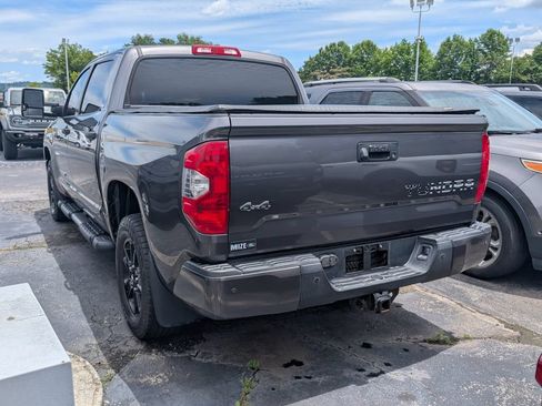 Used 2017 Toyota Tundra SR5 AWD/4WD image 6