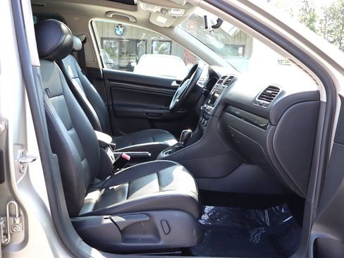 Used 2012 Volkswagen Jetta TDI FWD image 20