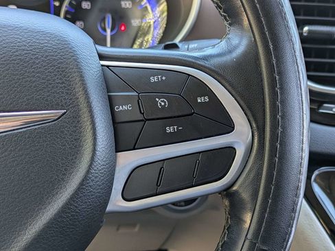 Used 2020 Chrysler Voyager Lxi w/ Cold Weather Group image 29