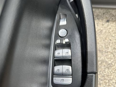 Used 2022 BMW X3 xDrive30i AWD/4WD image 13