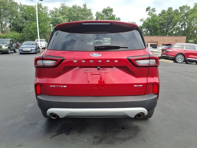 Used 2023 Ford Escape Active AWD/4WD image 6