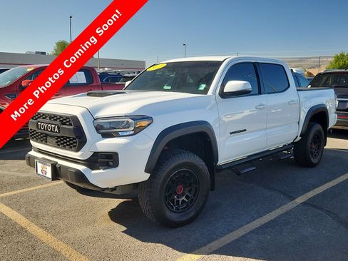 Used 2023 Toyota Tacoma TRD Pro AWD/4WD image 3