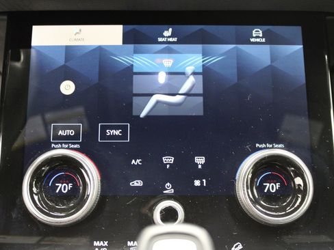 Used 2023 Land Rover Range Rover Evoque R-Dynamic S image 33