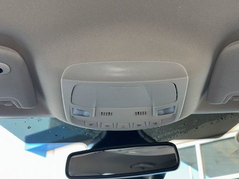 Used 2022 Ford Edge Titanium w/ Equipment Group 301A image 19