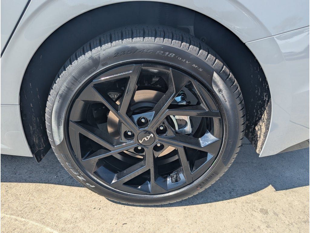 New 2026 Kia K5 GT-Line w/ GT-Line Premium Package FWD image 9