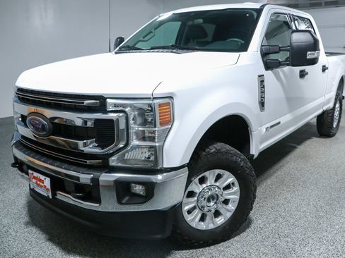 Used 2022 Ford F250 XLT w/ XLT Value Package AWD/4WD image 32