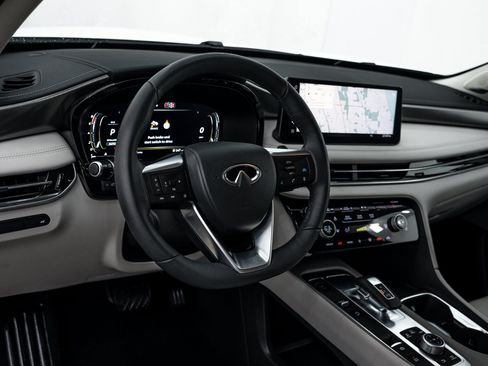 Used 2026 INFINITI QX60 Luxe w/ Cargo Package AWD/4WD image 9