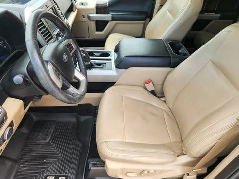 Used 2016 Ford F150 Lariat RWD image 12