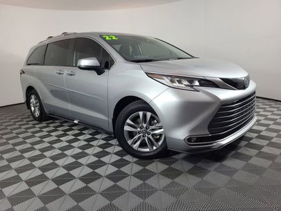 Used 2022 Toyota Sienna Limited