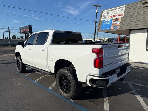 Used 2021 Chevrolet Silverado 1500 RST image 7