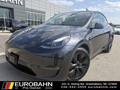Used 2025 Tesla Model Y Long Range image 1