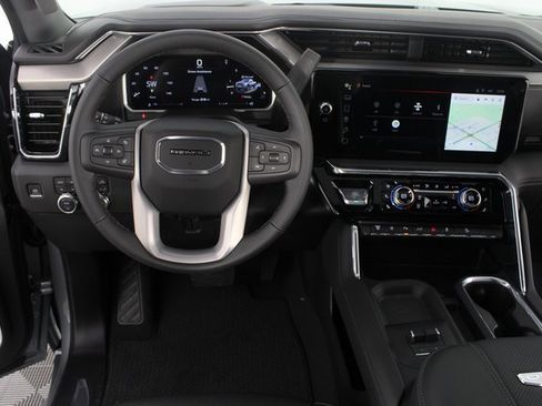 New 2026 GMC Sierra 2500 Denali w/ Denali Reserve Package image 13