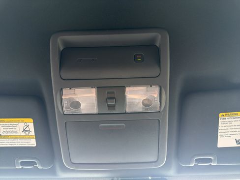 Used 2022 Nissan Frontier Pro-X RWD image 15