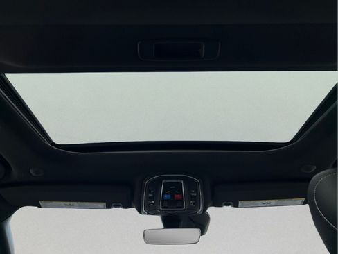 New 2026 Jeep Grand Cherokee 2WD image 18