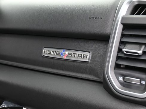Used 2025 RAM 1500 Lone Star AWD/4WD image 40