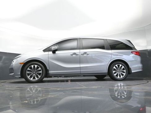 Used 2022 Honda Odyssey EX-L image 34
